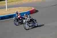 Vintage-motorcycle-club;eventdigitalimages;mallory-park;mallory-park-trackday-photographs;no-limits-trackdays;peter-wileman-photography;trackday-digital-images;trackday-photos;vmcc-festival-1000-bikes-photographs